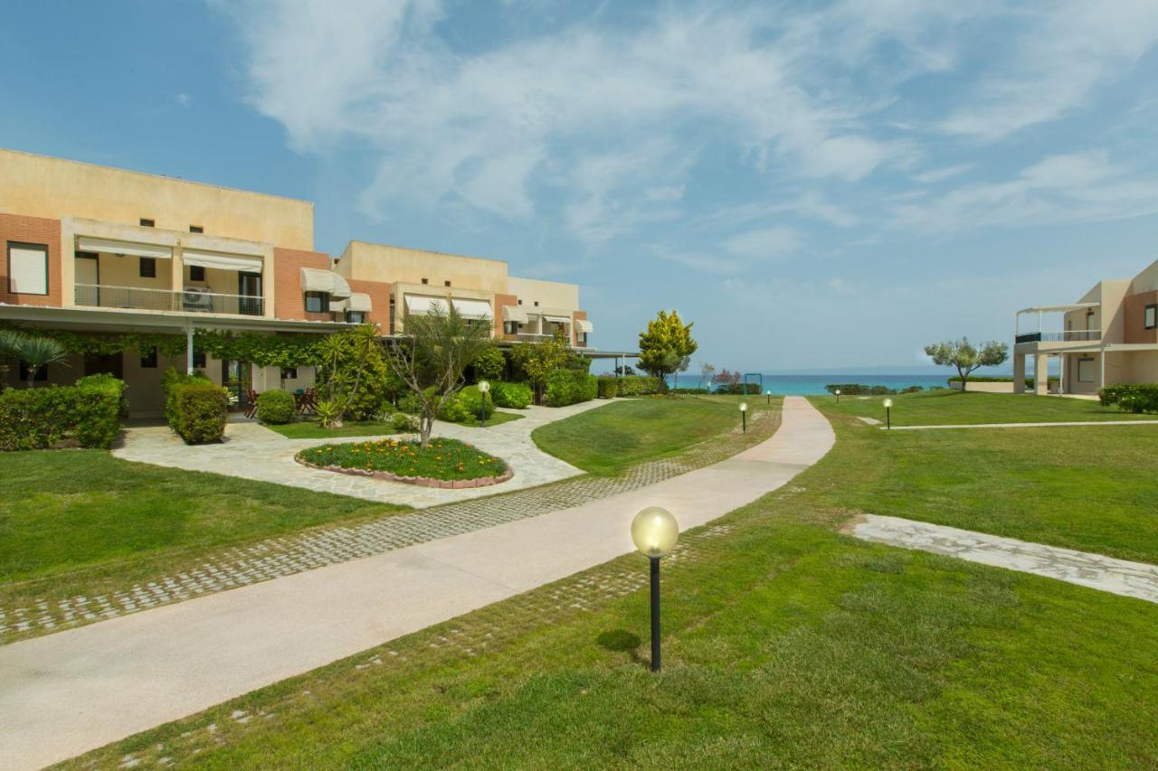 Villa Dihtia On The Sea Pefkochori Ngoại thất bức ảnh